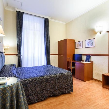 Hotel Paris Roma Exterior foto