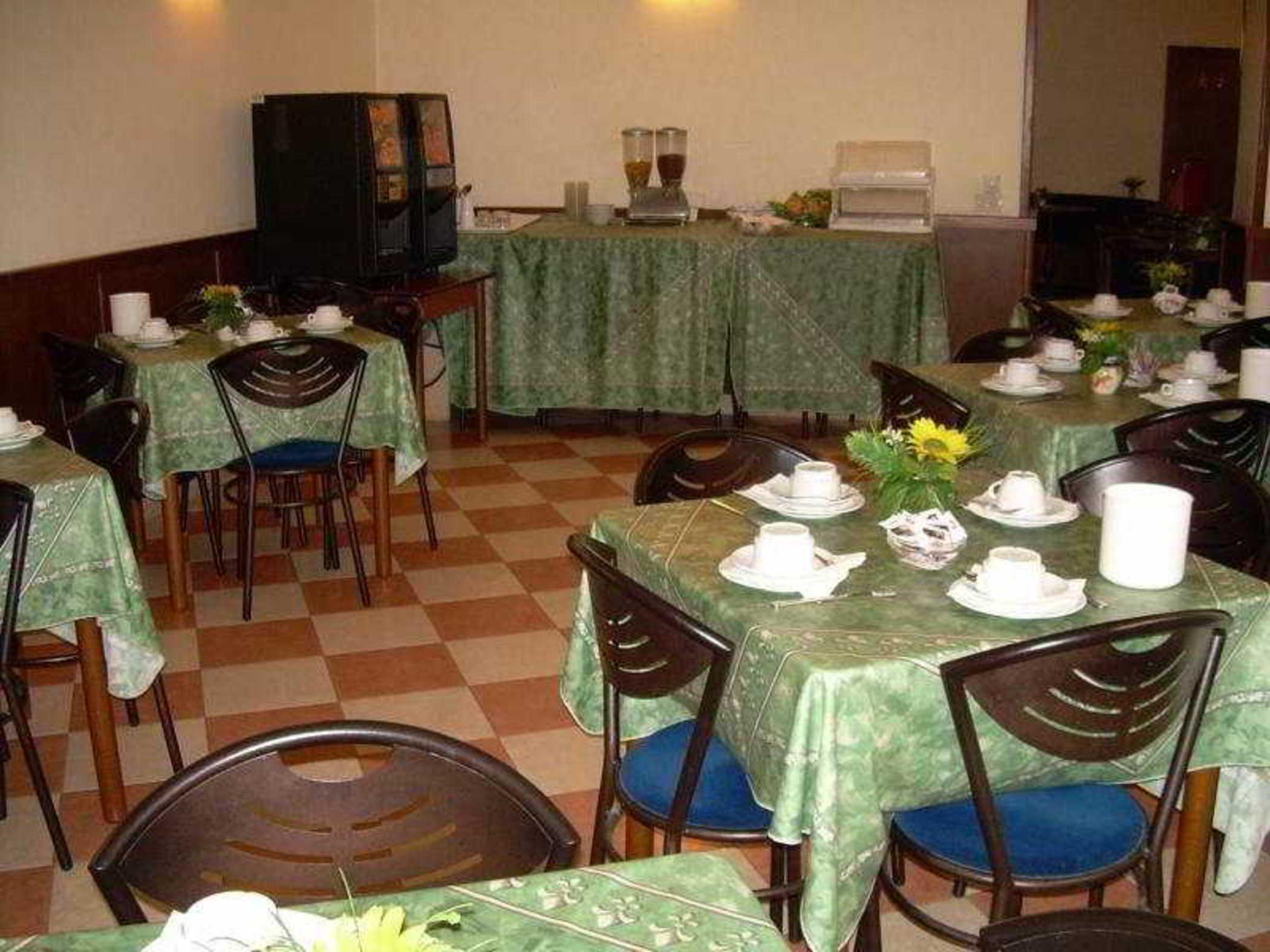 Hotel Paris Roma Exterior foto